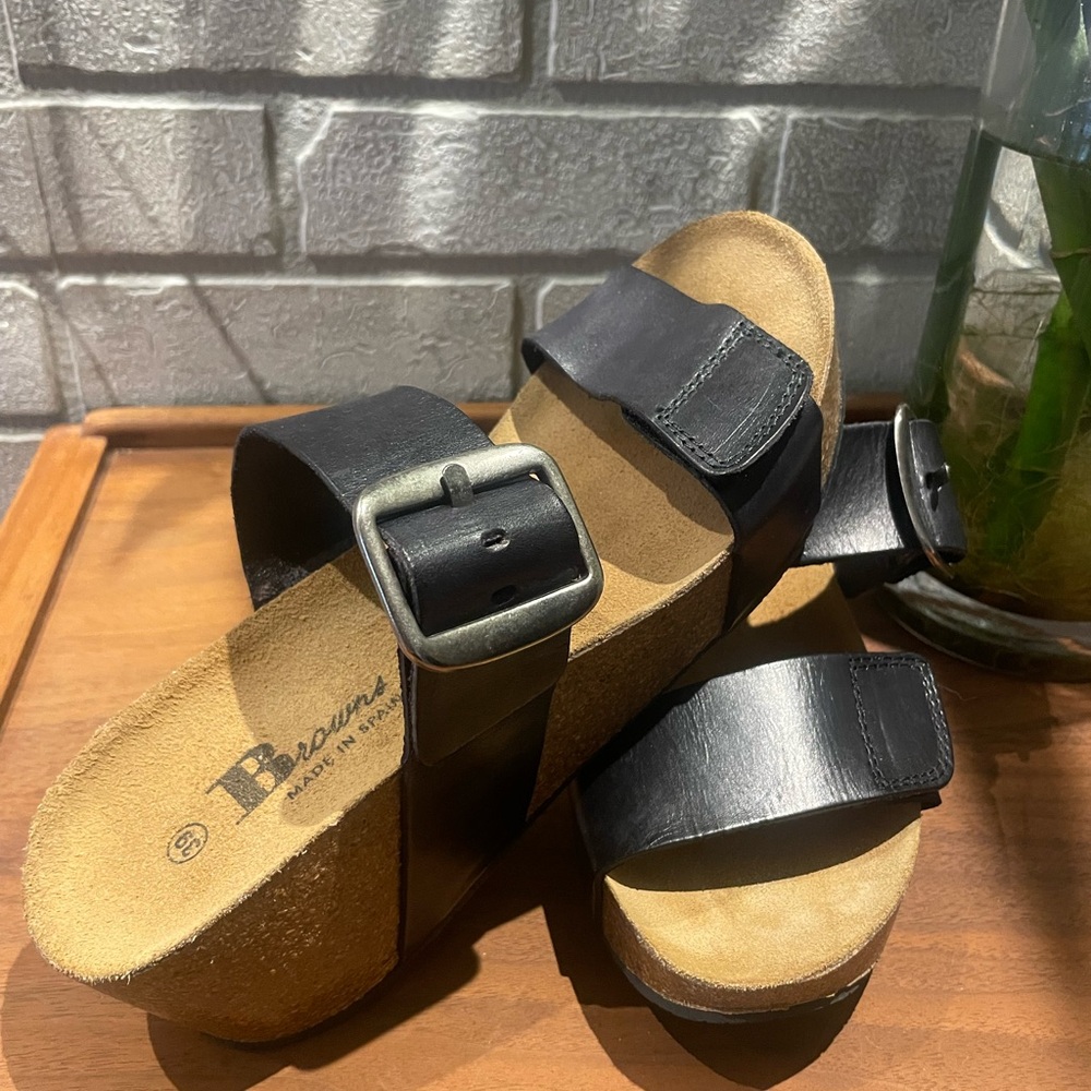 Women’s Black and Tan Comfort Sandals with Cork Footbed